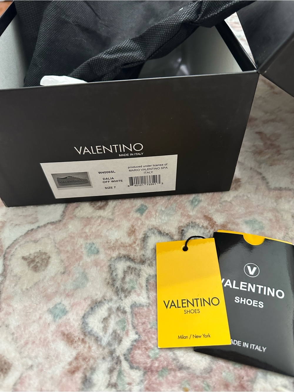 Valentino Dahlia off white platform sneakers - Picture 4 of 4